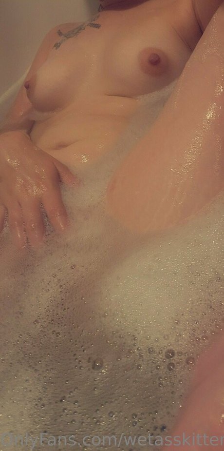 Nagie wyciekłe zdjęcie OnlyFans od Wetasskitten