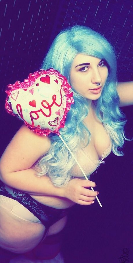 Nagie wyciekłe zdjęcie OnlyFans od Freearianox