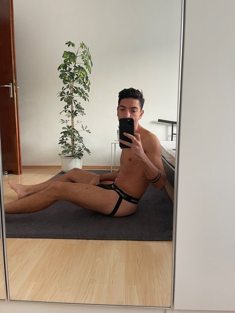 Nagie wyciekłe zdjęcie OnlyFans od B