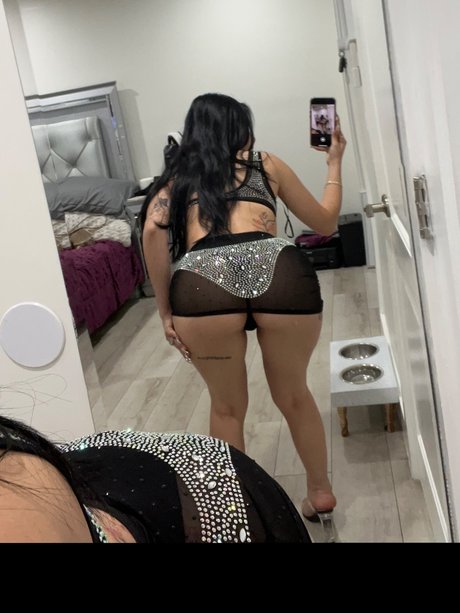Nagie wyciekłe zdjęcie OnlyFans od Alerii
