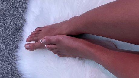 Bonnie Rouge