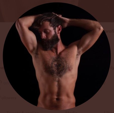 Nagie wyciekłe zdjęcie OnlyFans od Alpha Andre