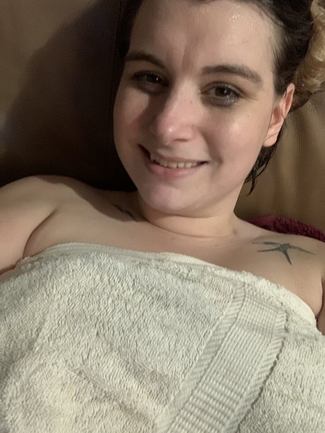Nagie wyciekłe zdjęcie OnlyFans od Lindsey Kyer