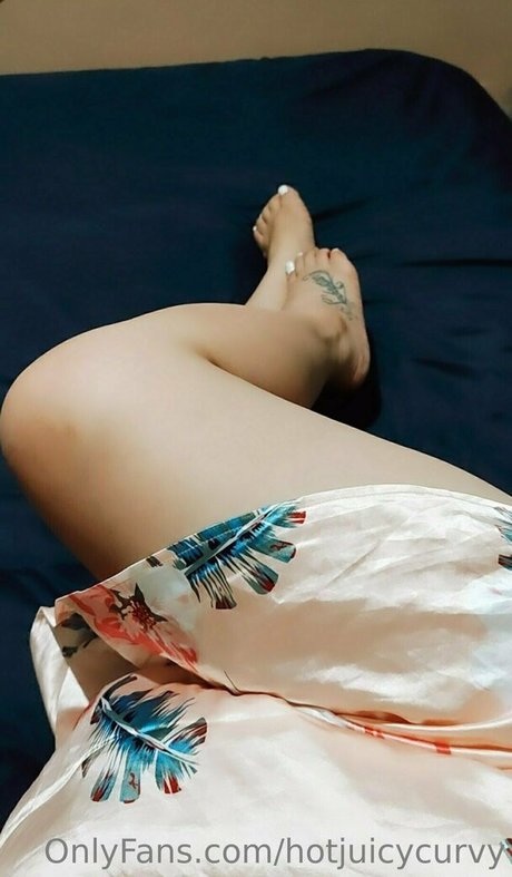 Nagie wyciekłe zdjęcie OnlyFans od Hotjuicycurvy