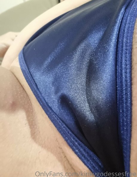 Nagie wyciekłe zdjęcie OnlyFans od Aussiegiantessfree
