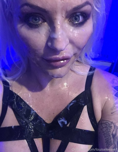Nagie wyciekłe zdjęcie OnlyFans od Louiseleexxx1