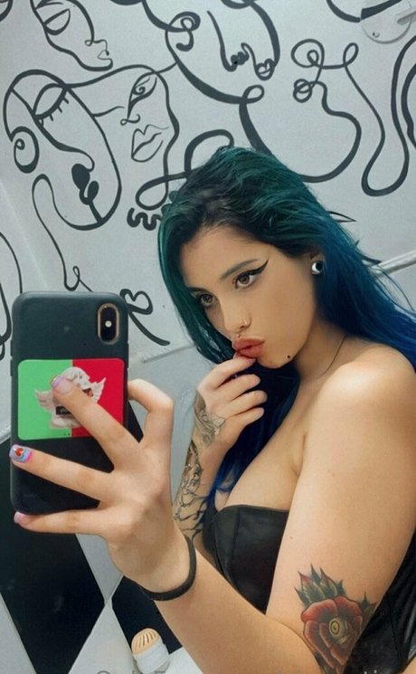 Nagie wyciekłe zdjęcie OnlyFans od Vicposting