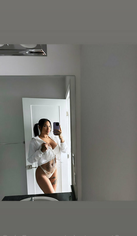 Nagie wyciekłe zdjęcie OnlyFans od Whatuwant2see