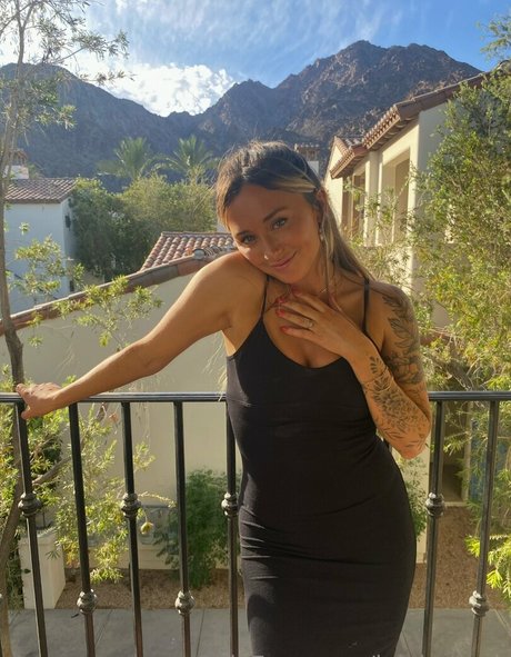 Nagie wyciekłe zdjęcie OnlyFans od Lolahalexo