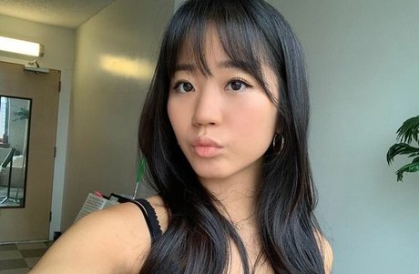 Nagie wyciekłe zdjęcie OnlyFans od Evelyn Ha