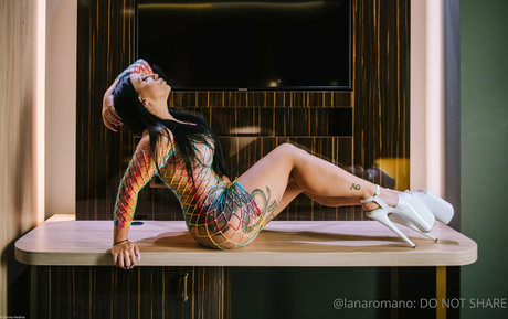 Nagie wyciekłe zdjęcie OnlyFans od Lanaromano