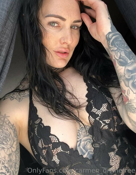 Nagie wyciekłe zdjęcie OnlyFans od Carmendivinefree