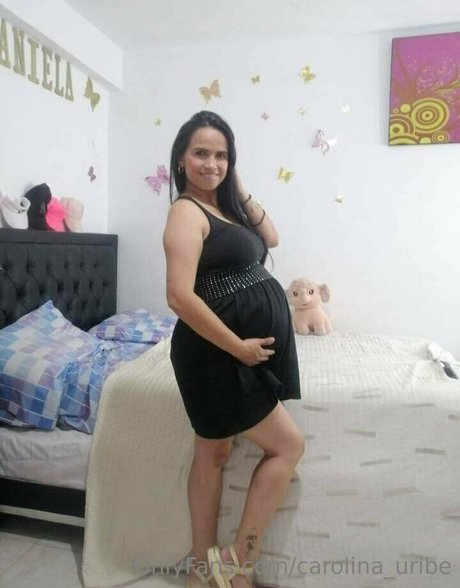 Nagie wyciekłe zdjęcie OnlyFans od Carolinauribe