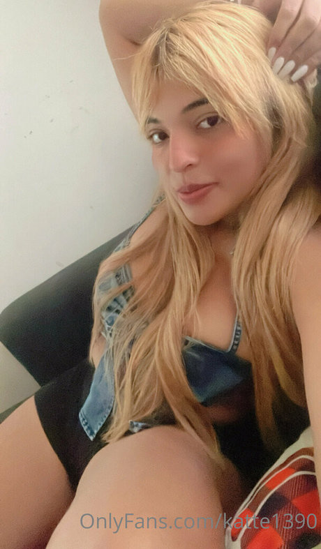 Nagie wyciekłe zdjęcie OnlyFans od Katte1390