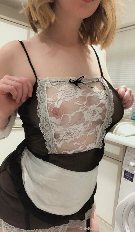 Nagie wyciekłe zdjęcie OnlyFans od Elisanextdoor