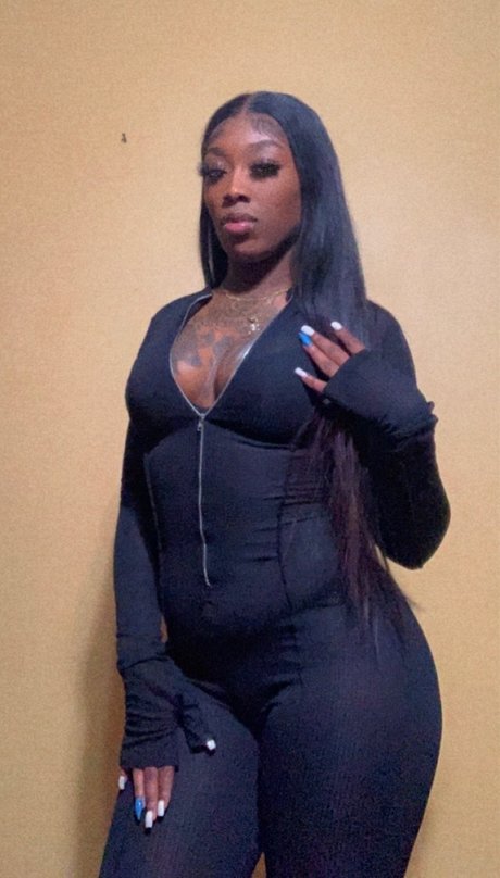 Nagie wyciekłe zdjęcie OnlyFans od Chocolate Princess