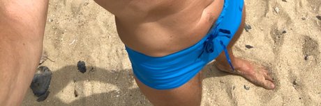 Nagie wyciekłe zdjęcie OnlyFans od Lareom