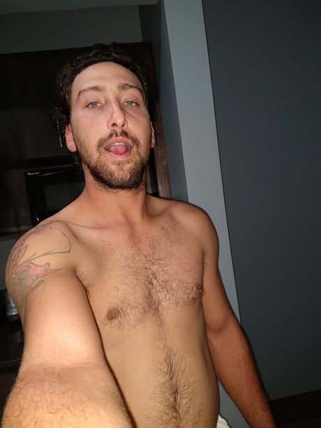 Nagie wyciekłe zdjęcie OnlyFans od Ryan Tirado