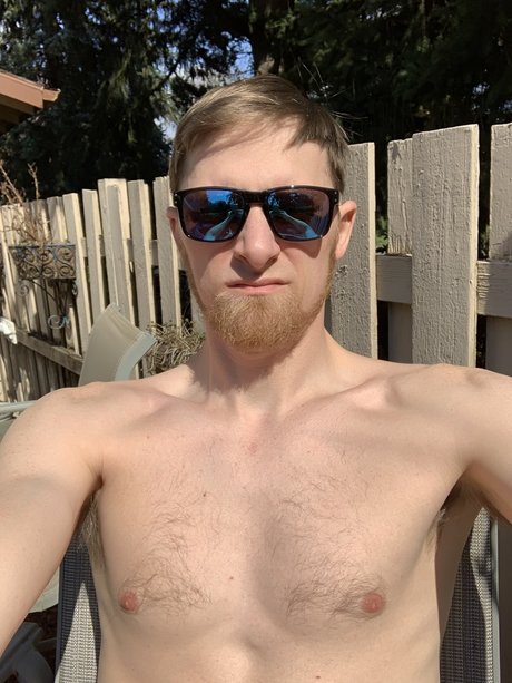 Nagie wyciekłe zdjęcie OnlyFans od Desert Man