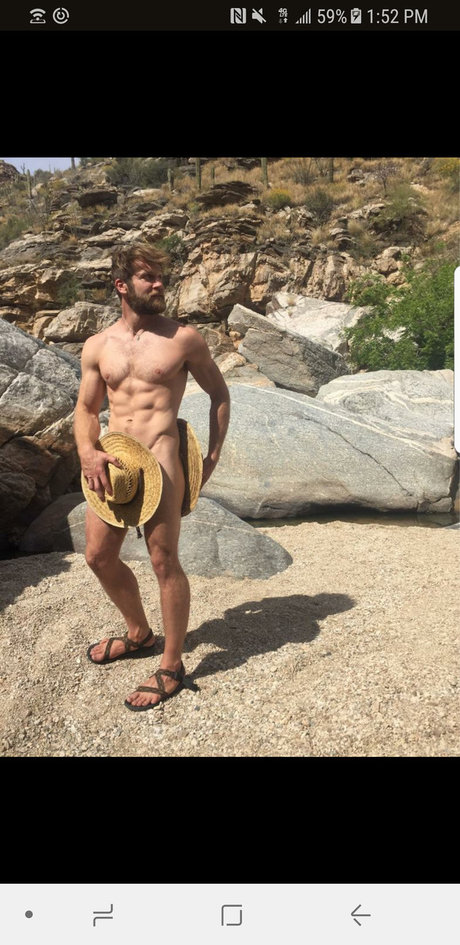 Nagie wyciekłe zdjęcie OnlyFans od Colby Keller