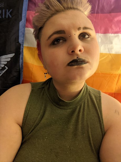 Nagie wyciekłe zdjęcie OnlyFans od Rivr