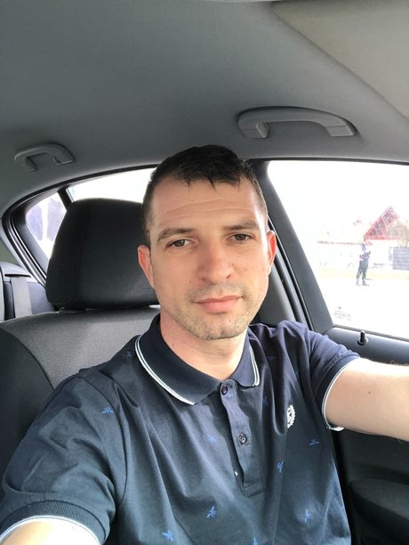 Nagie wyciekłe zdjęcie OnlyFans od Radu