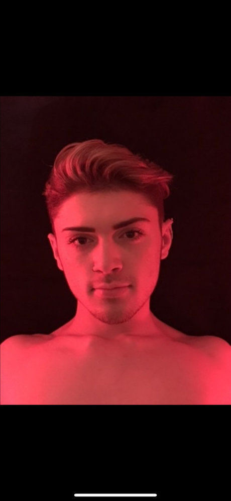 Nagie wyciekłe zdjęcie OnlyFans od Bailey Racicot