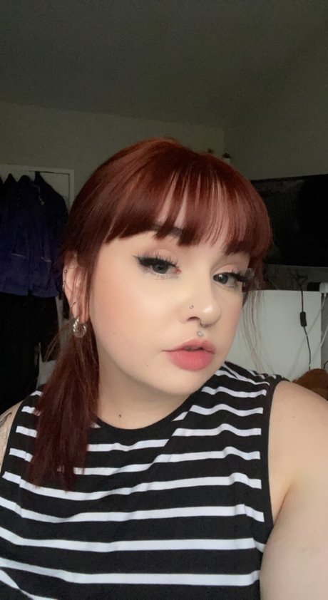 Nagie wyciekłe zdjęcie OnlyFans od Liv