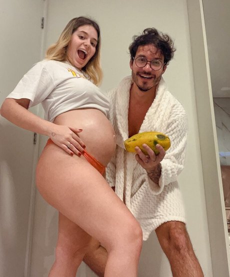 Nagie wyciekłe zdjęcie OnlyFans od Vihh Tube