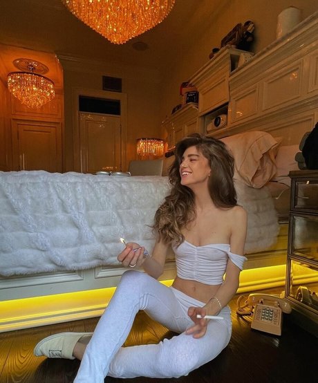 Nagie wyciekłe zdjęcie OnlyFans od Xtracloudy