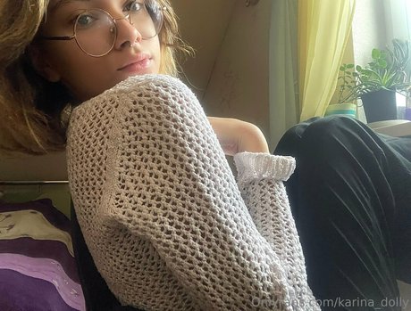 Karina_dolly