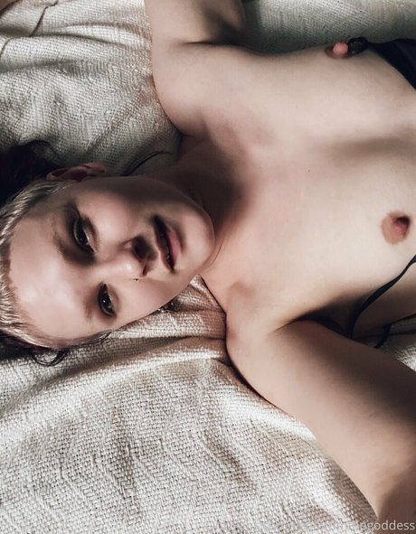 Nagie wyciekłe zdjęcie OnlyFans od Eeemmmthegoddess