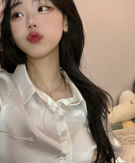 Nagie wyciekłe zdjęcie OnlyFans od Hinachan01