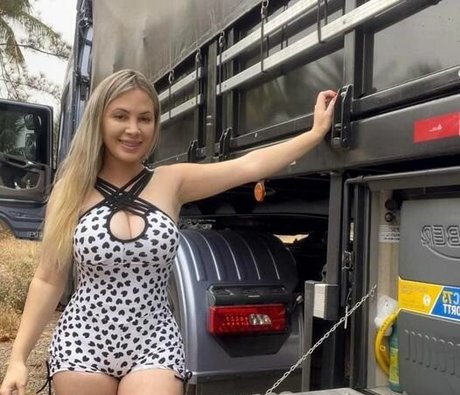 Nagie wyciekłe zdjęcie OnlyFans od Aline Futcher Ouriques