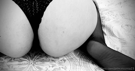 Nagie wyciekłe zdjęcie OnlyFans od Princessmia23