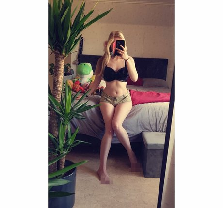 Nagie wyciekłe zdjęcie OnlyFans od Purrluna