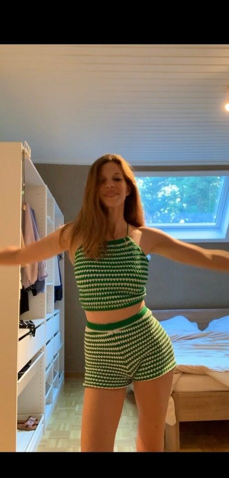 Nagie wyciekłe zdjęcie OnlyFans od Lovvejane
