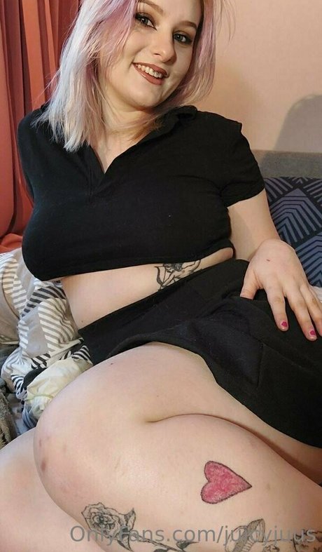 Nagie wyciekłe zdjęcie OnlyFans od Juicyjuus