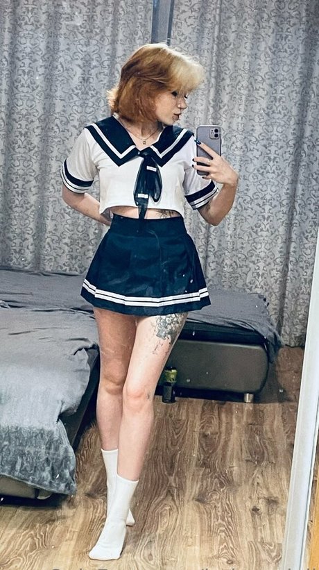 Nagie wyciekłe zdjęcie OnlyFans od Imhorndoll