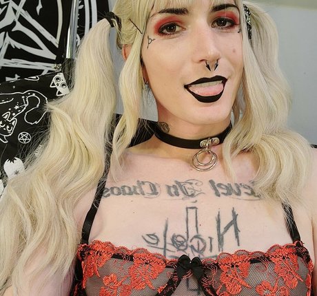 Nagie wyciekłe zdjęcie OnlyFans od Lunanyxtg
