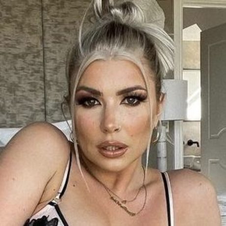 Nagie wyciekłe zdjęcie OnlyFans od Olivia Buckland