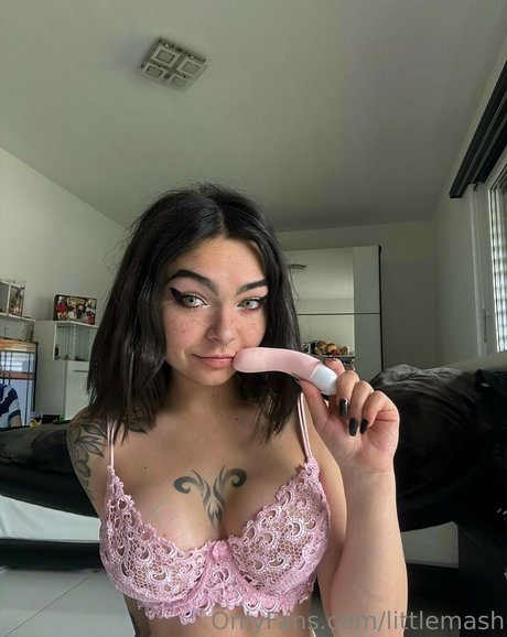 Nagie wyciekłe zdjęcie OnlyFans od Littlemash