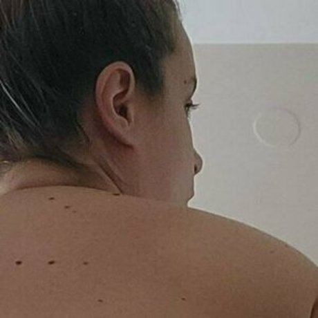 Nagie wyciekłe zdjęcie OnlyFans od Midgetto