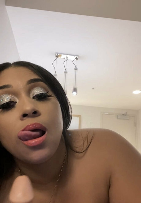 Nagie wyciekłe zdjęcie OnlyFans od Teampinky