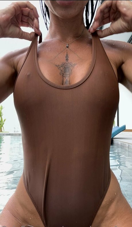 Nagie wyciekłe zdjęcie OnlyFans od Roxysdreamfree