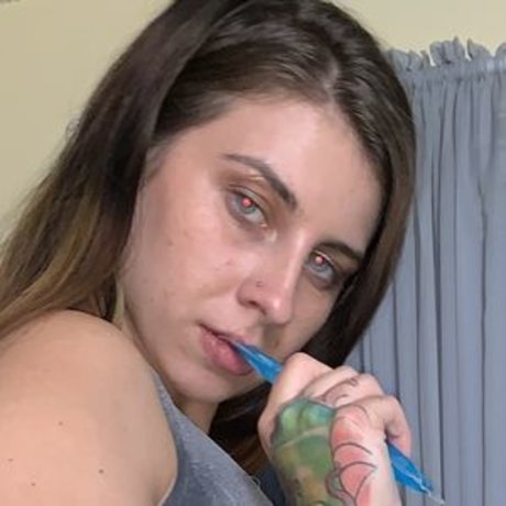 Nagie wyciekłe zdjęcie OnlyFans od Long Neck
