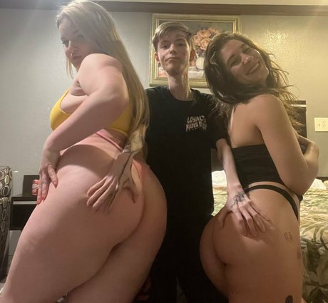 Nagie wyciekłe zdjęcie OnlyFans od Long Neck