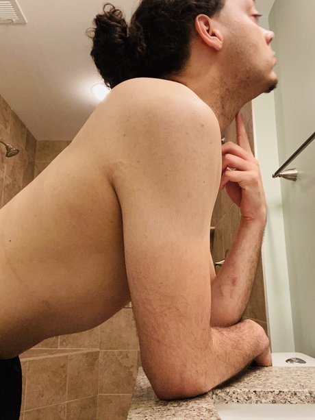 Nagie wyciekłe zdjęcie OnlyFans od Santiago Sinss