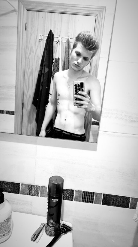 Nagie wyciekłe zdjęcie OnlyFans od Rumito