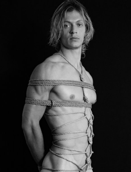 Nagie wyciekłe zdjęcie OnlyFans od Romain